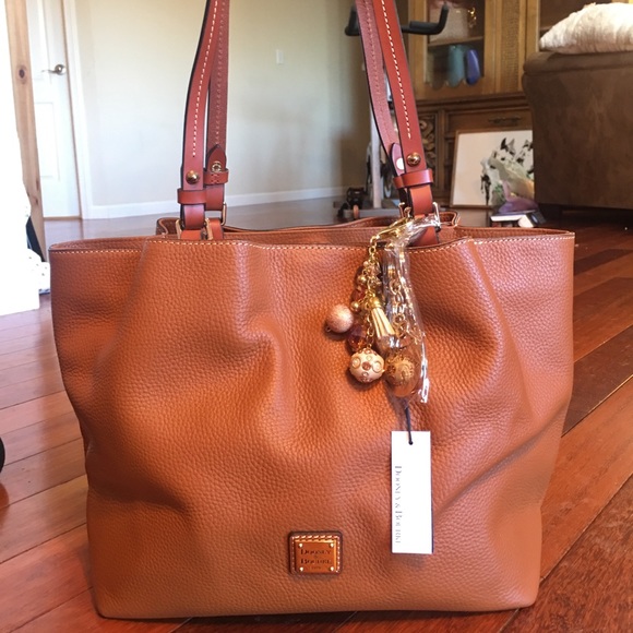 Dooney & Bourke Handbags - BRAND NEW w tags Dooney & Bourke pebbled leather Flynn shoulder bag in Caramel